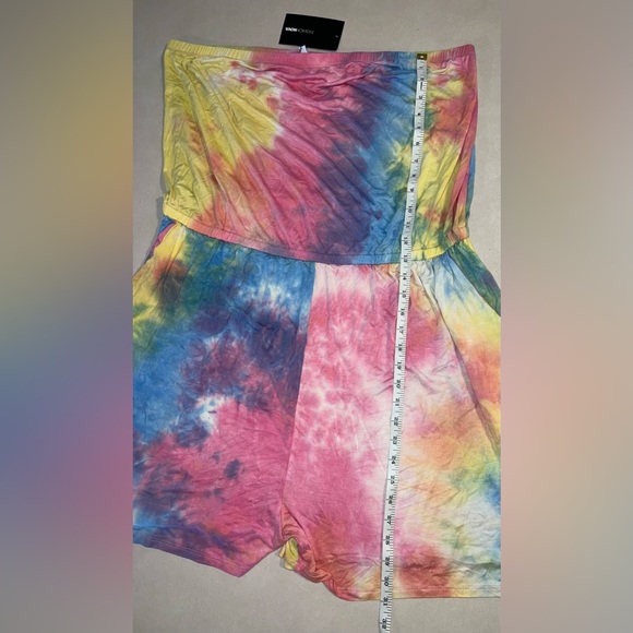 NWT Fashion Nova Rainbow Tie Dye Romper Plus Size 3XL - Picture 3 of 5